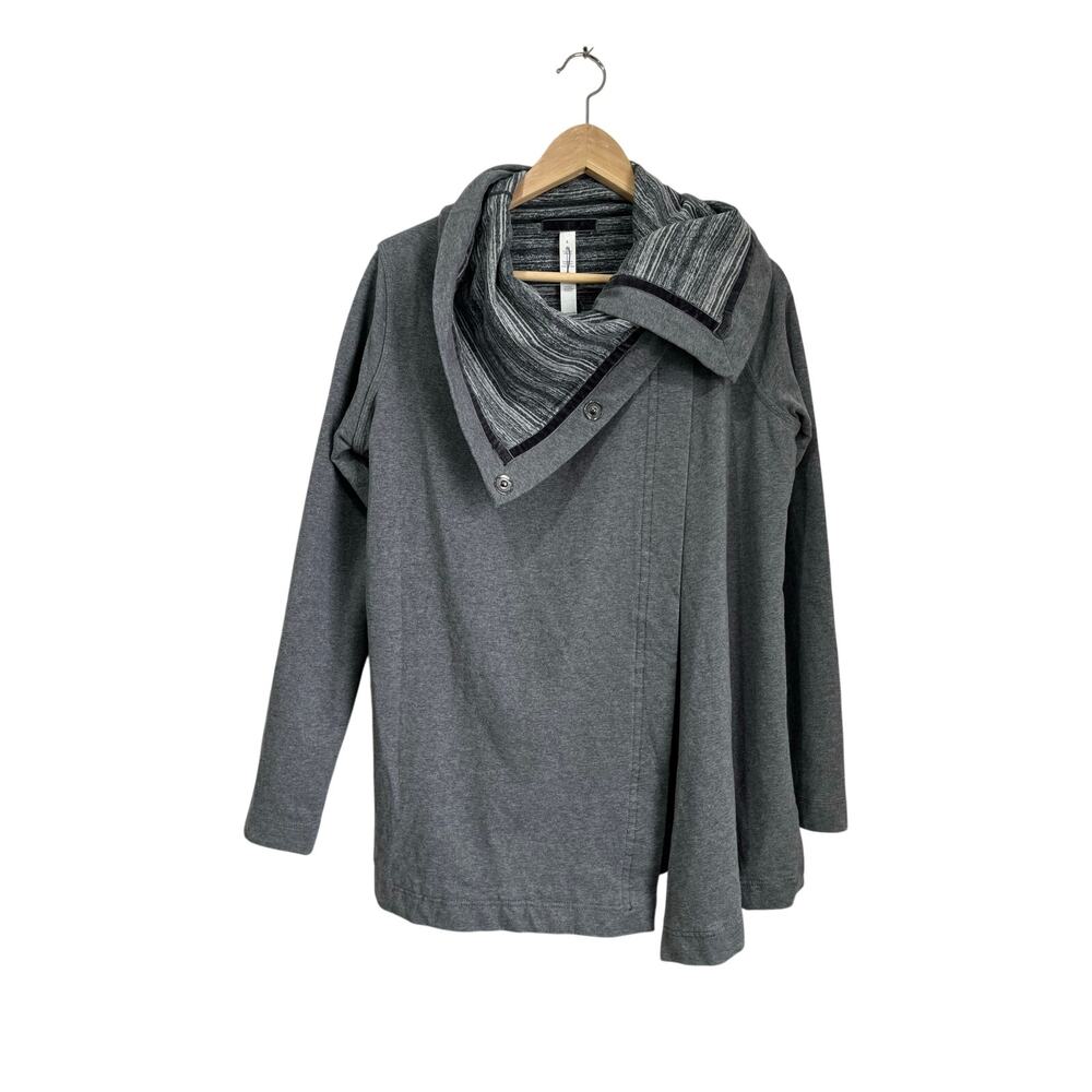 Lululemon Savasana Wrap Jacket Gray Size 6 Yoga Athleisure Layer